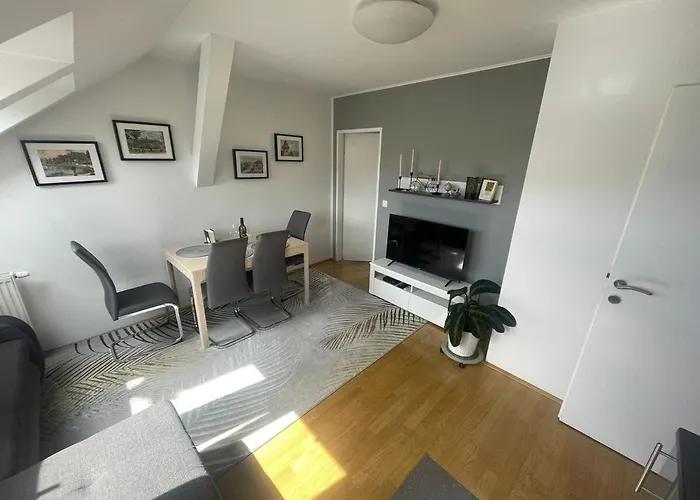 Appartamento Apartment, 60m2, 2 Rooms, 4 Guests