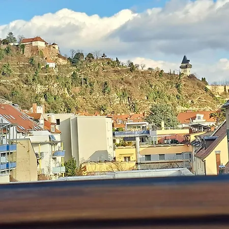 Apartman Apartment, 60m2, 2 Rooms, 4 Guests Graz