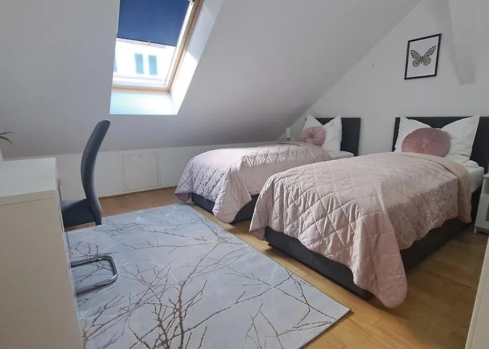 Апартаменты Apartment, 60m2, 2 Rooms, 4 Guests Грац